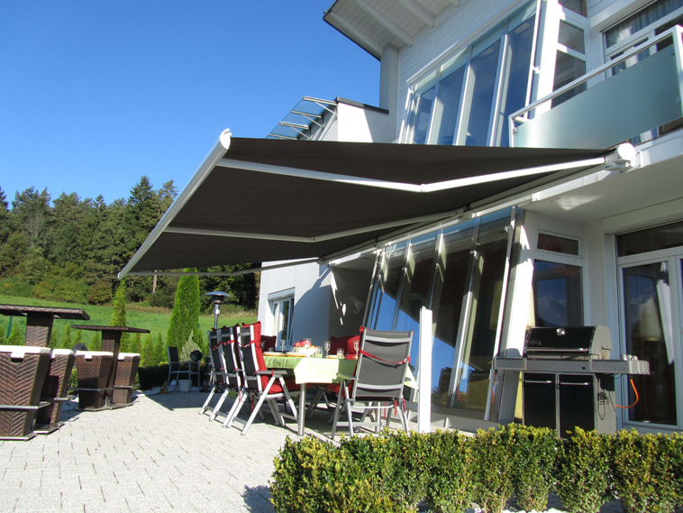Store banne terrasse protection solaire