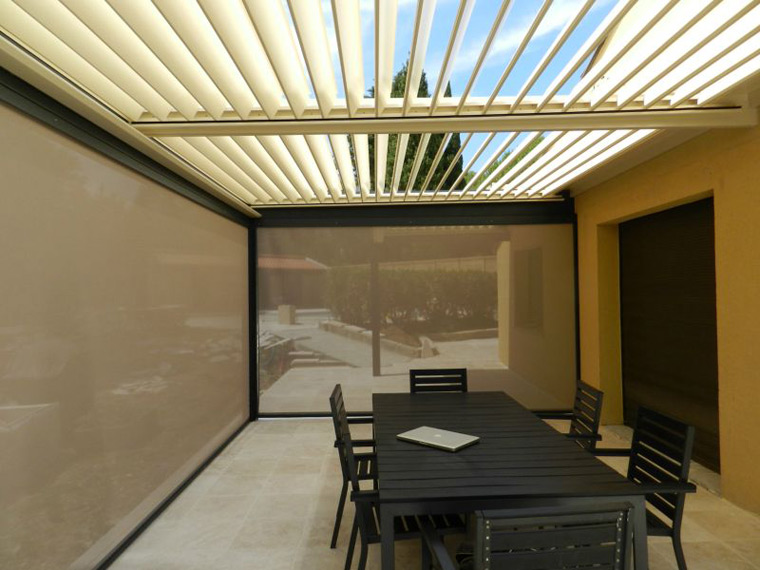 Pergola à lames orientables