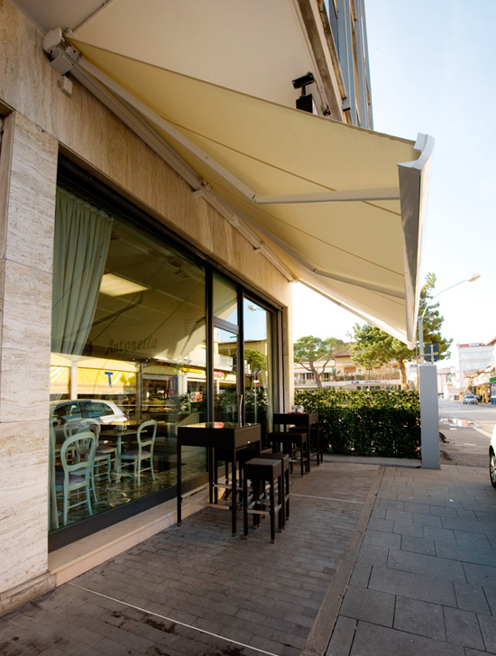 Awning retractable Armony Plus pose sous maçonnerie avancée