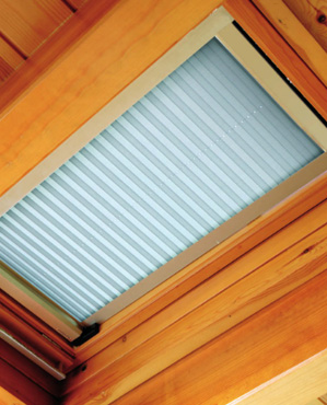 Store plissé pour chassis de toit Velux, Fakro, toitciel, Roto