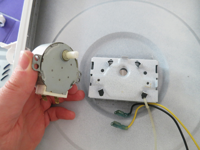 Remplacer la diode de votre micro-ondes