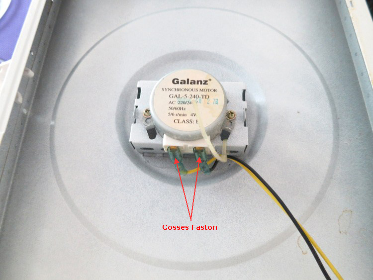 Moteur de micro-onde de plateau tournant