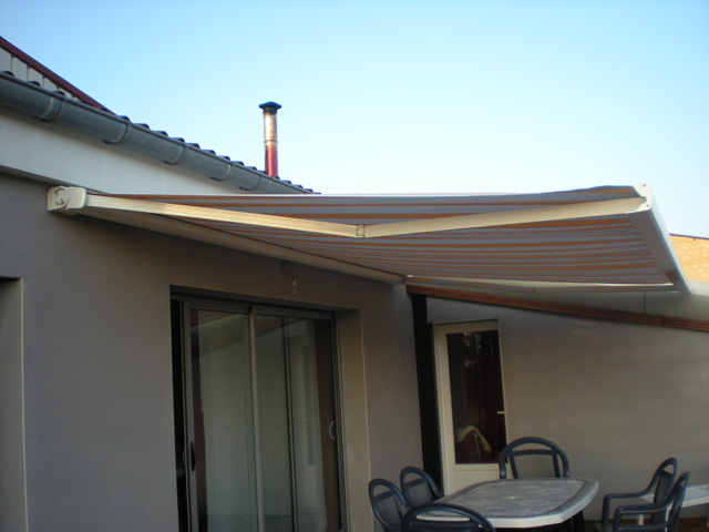 awning retractable mitjavila 125 avec toile protection solaire