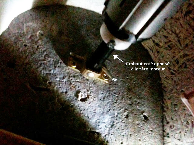 Embout télescopique coffre volet roulant