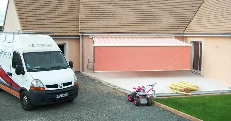 Pose et installation de store de terrasse On-x avec lambrequin