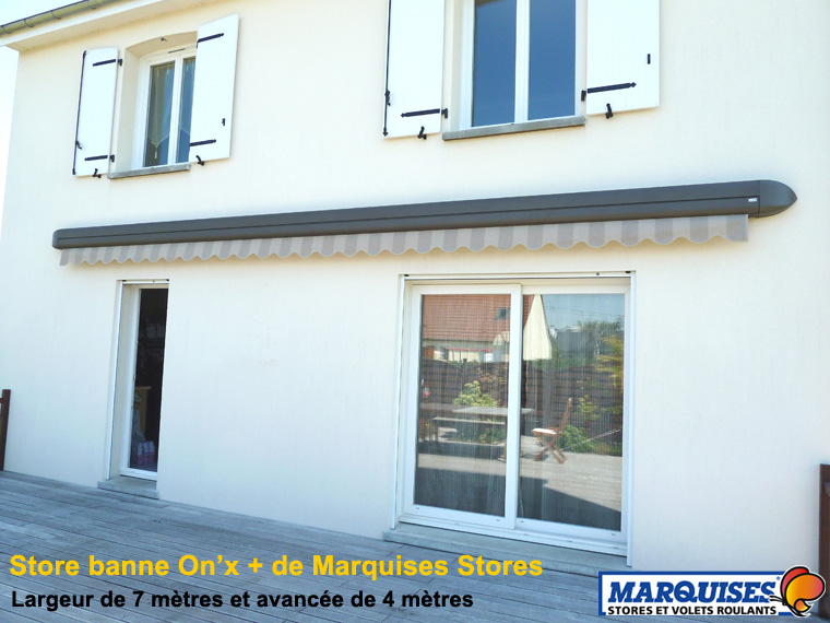 Store coffre On'x + Marquises Stores avec toile Dickson