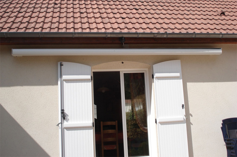 Store extérieur pour porte fenêtre