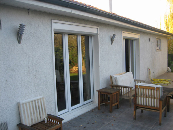 porte-fenetre avec volet-roulant de rénovation, sans store